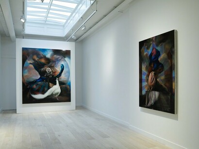 Hugo Wilson, Rape of Europa, Exhibition view. Courtesy of Parafin