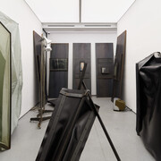 Ensamblajes sensibles. El abismo de lo real en la obra de Ángeles Marco, exhibition view. Courtesy of 1 Mira Madrid