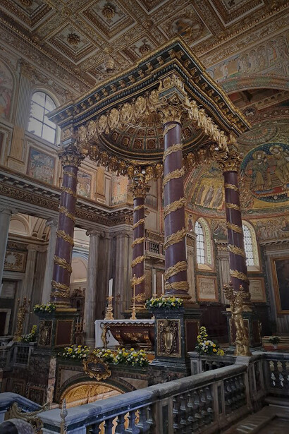 Basilica di Santa Maria Maggiore, Roma, Italia. Altare maggiore (©Roberto Luciani)