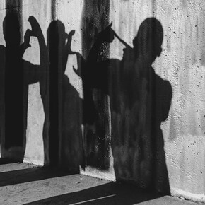 Graciela Iturbide, Cholos Harpys, White Fence, East L.A., Estados Unidos (detail), 1986. Courtesy of Rosegallery