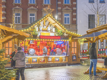 Experience the festive magic of the Weihnachtsmarkt, a renowned Christmas market in Germany