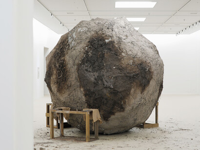 Aperto 21 Nomura Yuka, Golden river, exhibition view. Courtesy of 21st Century Museum of Contemporary Art