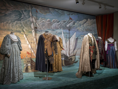 De Chirico and the theatre, exhibition view. Courtesy of Serlachius Museum