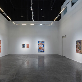 Maryam Hoseini, Swells, exhibition view. Courtesy of Green Art Gallery