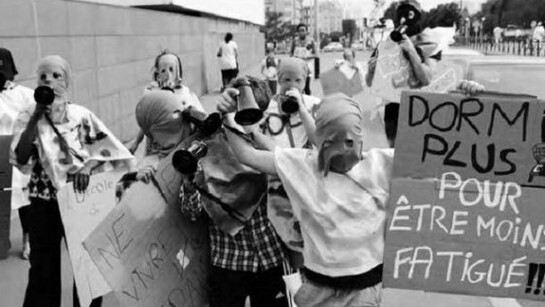 Activísimo!(archivo de proyecto realizado en el museo MAC-VAL, París)80 diapositivas 2011-2013