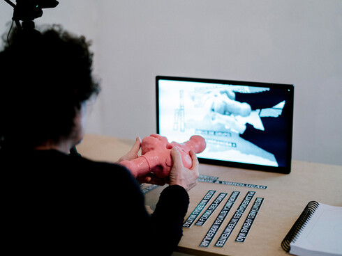 Sistema-cinema: êxtase & exercício. Courtesy of Galeria Jaqueline Martins