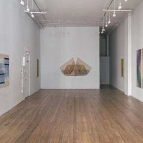 Myles Bennett, Unsubstantial territories, exhibition view. Courtesy of JDJ