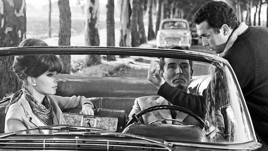 Rodrigo Pais, La dolce vita di Pais. Cortesia di Palazzo Gioia. Ph. Rodrigo Pais © Alma Mater Studiorum - Università di Bologna, Biblioteca Universitaria di Bologna