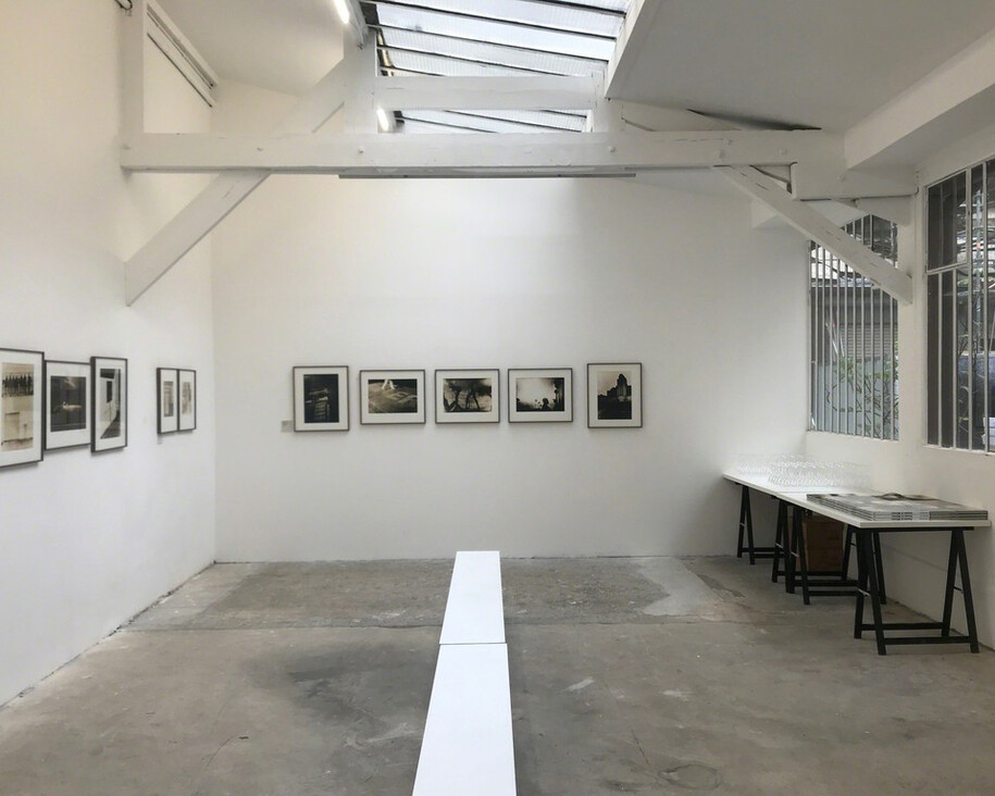 Smoke & Mirrors. Courtesy of Galerie Clémentine de la Féronnière