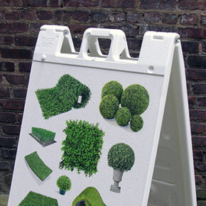 Hard Sell Jeff Gibson. Courtesy of LMAKgallery