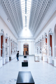 Venha se encantar com a história e a diversidade da arte brasileira e internacional no Museu Nacional de Belas Artes, um farol de inspiração e criatividade no coração do Rio de Janeiro