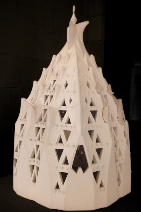 Maqueta de la sacristía. Antoni Gaudí. 1922 - 1926. Clasificado como proyecto arquitectónico. Maqueta de yeso / vaciado