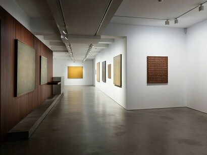 Cho Yong-Ik, Exhibition view. Courtesy of Olivier Malingue Gallery