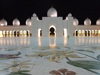 Sheikh Zayed Mosque in Abu Dhabi