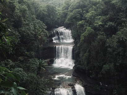 Floresta Amazônica, Brasil. Numa área de milhões de quilômetros, os mares e rios brasileiros possuem muitas riquezas e potencial de uso econômico de diversos tipos