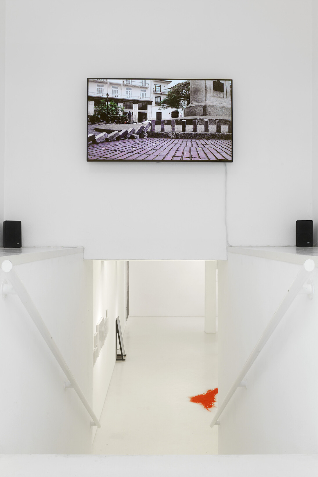 First Day of Good Weather, Exhibition view. Courtesy of Sies + Höke and Achim Kukulies, Photographer