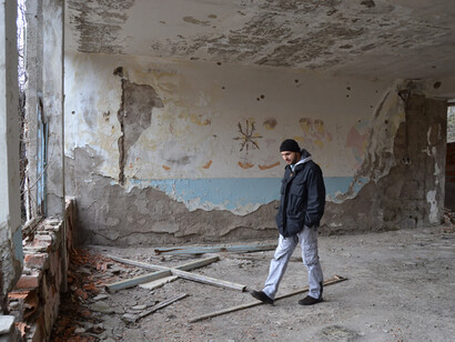 Muhamed Avdic nella scuola, 2014