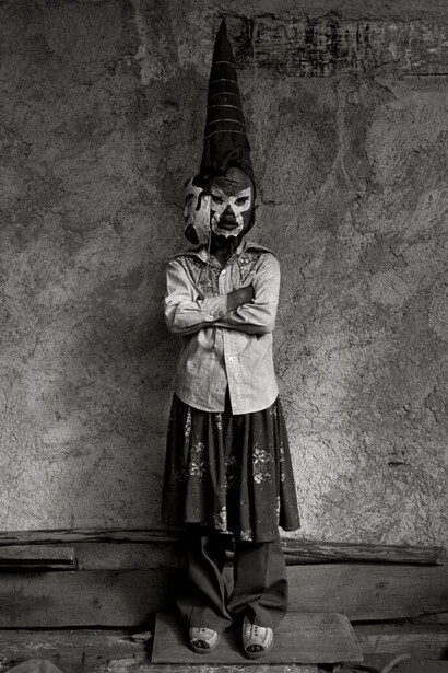 Graciela Iturbide, Jano, Ocumichu, Michoacán, México (Janus, Ocumichu, Michoacán, Mexico) (detail), 1980. Courtesy of San Francisco Museum of Modern Art