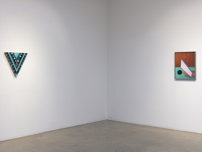 Triple Play. Paolo Arao, Rhys Coren and Erin O’Keefe, installation view. Courtesy of Steve Turner