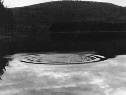 Hamish Fulton A Walking Artist. Courtesy of Bergamin & Gomide