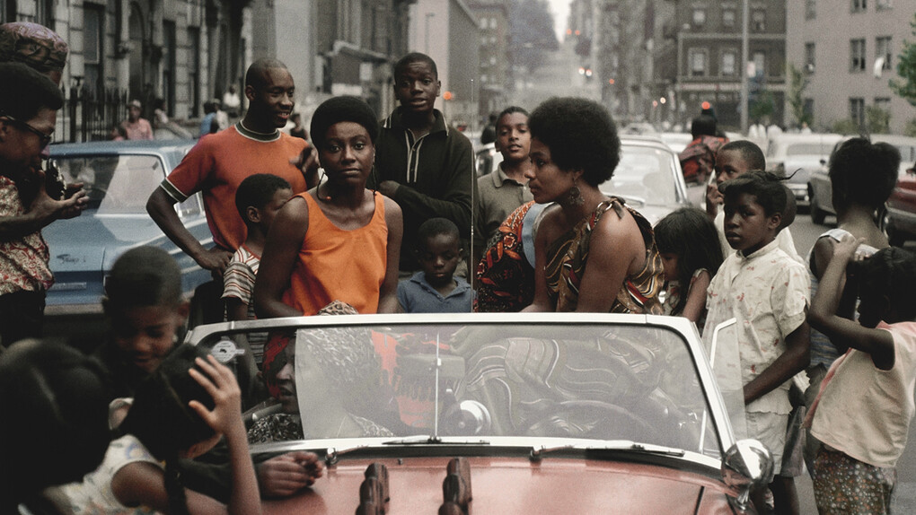 Kwame Brathwaite, Untitled (Garvey day, Deedee in car) (detail), c. 1965. Courtesy of National Gallery of Canada