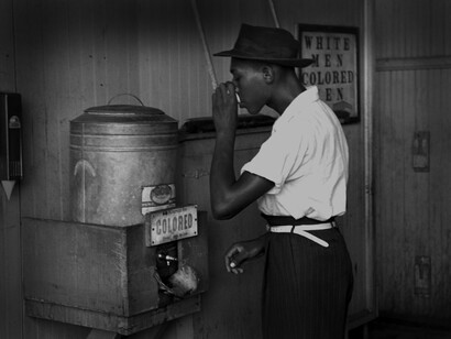 Bebedero de mediados del siglo XX destinado para las personas de color, Oklahoma (EE. UU.), 1939
