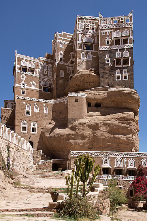 Stone house, Dar Alhajar, nella fertile vallata di Wari Dhahr, Yemen