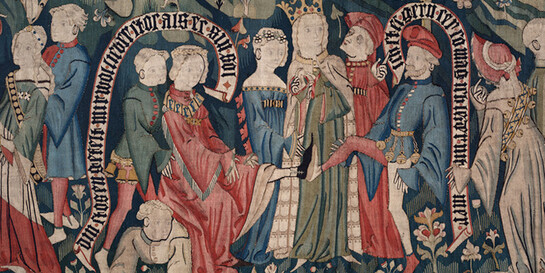 Textiles and Jewellery. Courtesy of GNM 