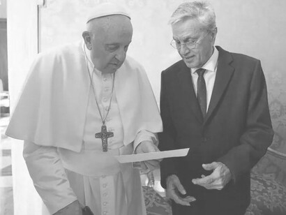 Caetano Veloso ricevuto dal Papa durante il suo recente soggiorno a Roma, Italia