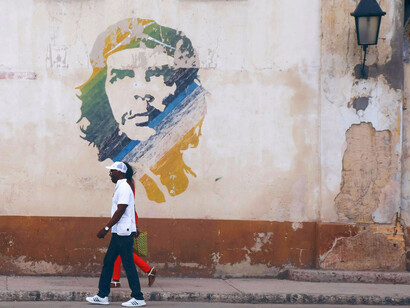 Aunque la derecha las muestre como fracasos, las experiencias socialistas sí han logrado terminar con el hambre y la ignorancia