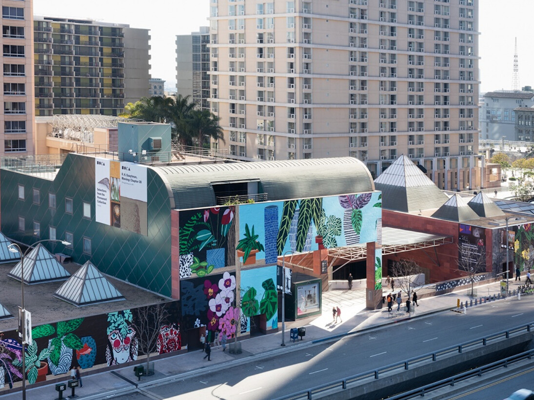 Jonas Wood, Exhibition view. Courtesy of MOCA