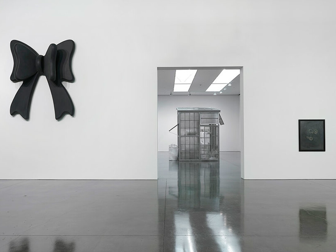 "Robert Therrien", Installation view, Artwork © Robert Therrien. Photo by Rob McKeever