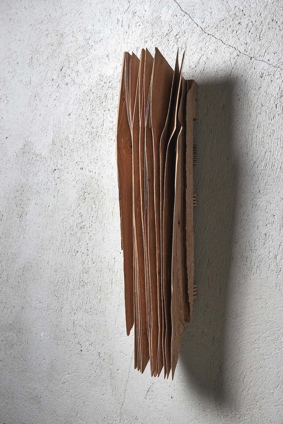 Herbert Golser, Aus Anderer Zeit Andere Zeit, 2013, pear wood, 20 x 20 x 80 cm