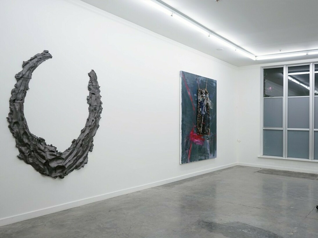 Rosy Keyser & Brie Ruais, Exhibition view. Courtesy of Romer Young Gallery