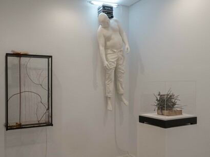 Between the lines. Courtesy of espacio artkunstarte