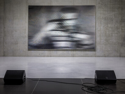 Anne Imhof, Wish you were gay, ausstellungsansicht. Mit freundlicher genehmigung der Künstlerin, Kunsthaus Bregenz, Galerie Buchholz, Sprüth Magers. Foto von Markus Tretter