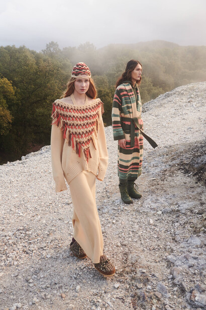 Collezione Love on Mars, fall winter 2023-2024, Canessa: attinge alle tonalità di Madre Natura 