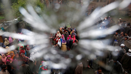  Indian Occupied Kashmir people protest against india