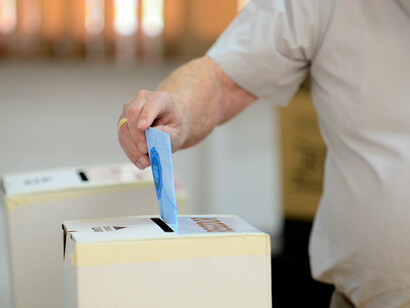 Votando