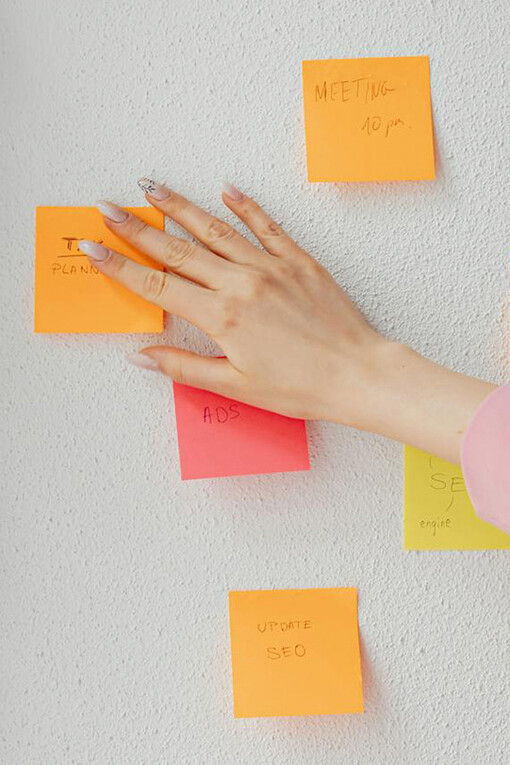 Organizações em post its. Poste histórias inspiradoras
