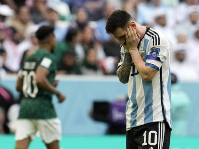 Lionel Messi durante el partido Argentina-Arabia Saudí en la Copa del Mundo de Catar