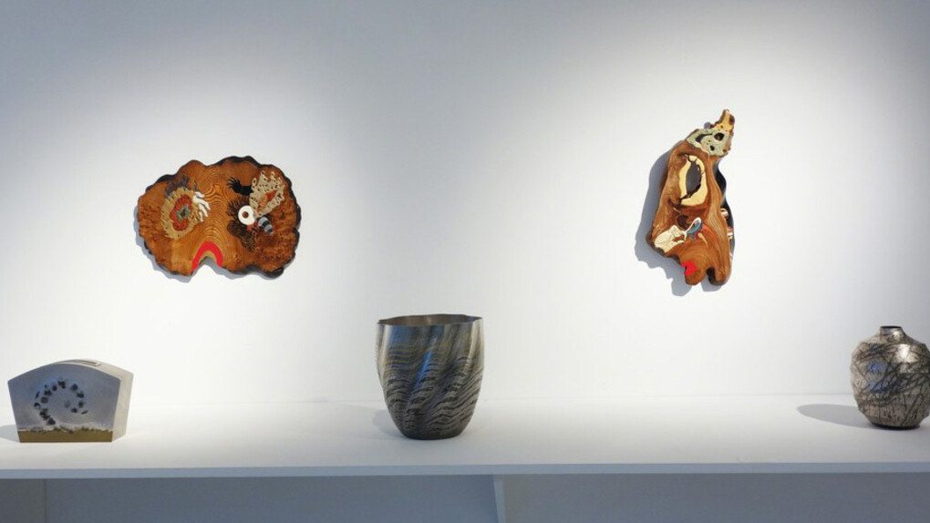 Metallic Sparks. Courtesy of Onishi Gallery