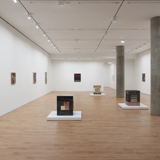 Sean Scully, Tower, exhibition view. Courtesy of Lisson Gallery