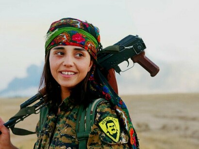 YPJ (Kurdish women's protection unit) fighter in Rojava @ ANF