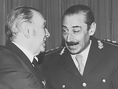 The Dictator of Argentina Jorge Rafael Videla greets the writer Jorge Luis Borges in a conference