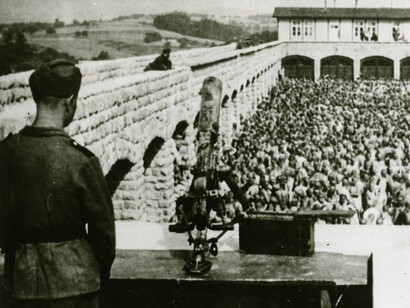 Centinela en el campo de Mauthausen