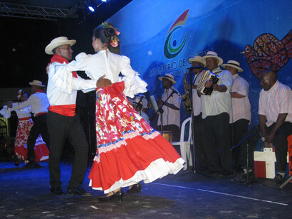 Plaza de Espana, notte bianca