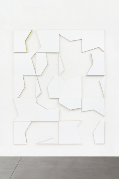 Breaking Geometries, Exhibition view. Courtesy of Bartha Contemporary