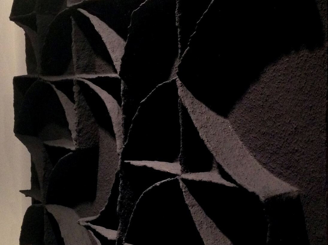 René Galassi, Caliquot and pigment Serie, paper and white clay, 84x68cm