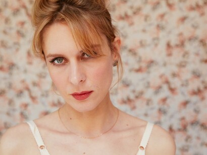 Un’espressione aristocratica di Elena Radonicich. L’attrice ha di recente interpretato una marchesa nel film "Il Boemo", candidato all’Oscar della Repubblica Ceca, © Alessandro Cantarini